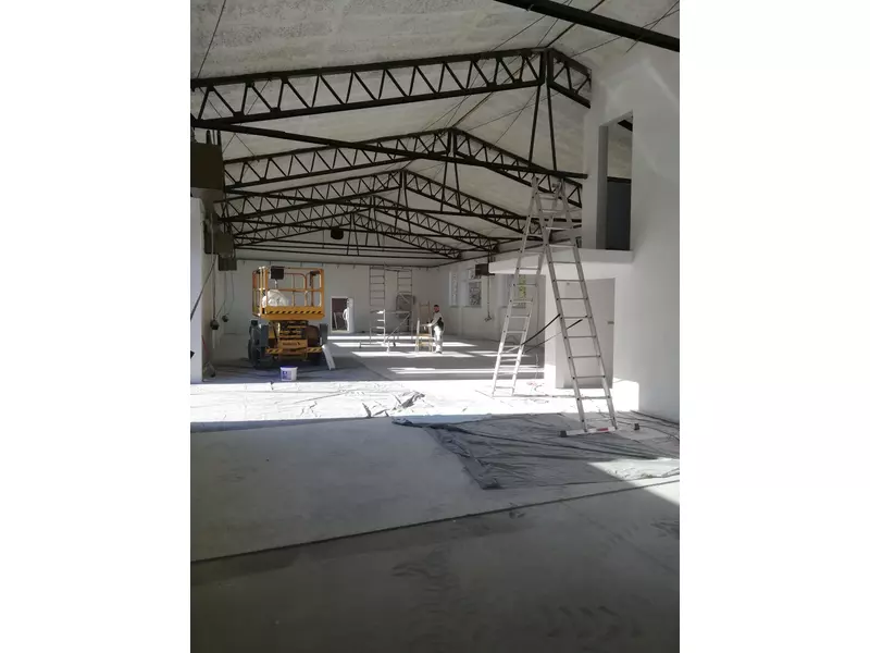 Picture - space before renovation (2.).webp